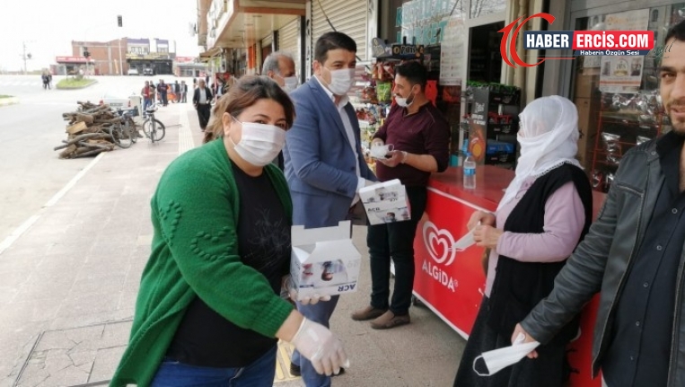 HDP Bismil’de 3 bin 500 maske dağıttı