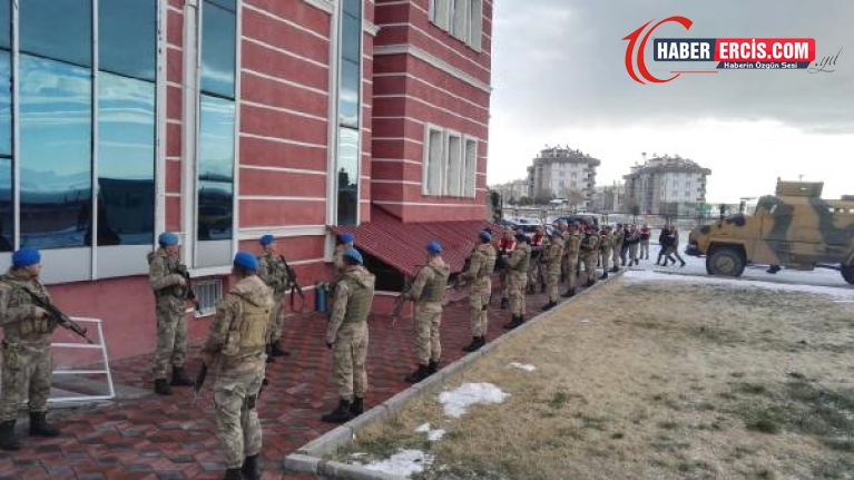 Erciş’te rüşvet operasyonu: Çok sayıda kişi gözaltına alındı