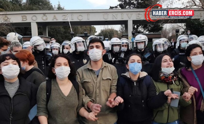 Boğaziçi protestolarında tutuklanan 3 öğrenciye tahliye