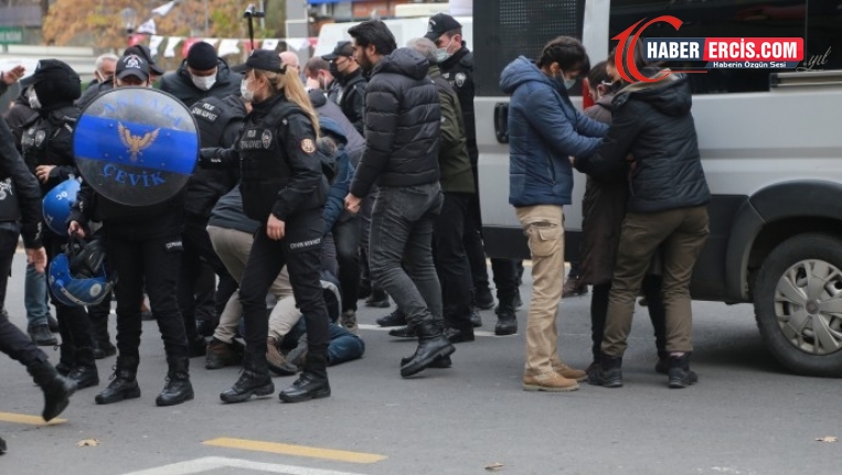 Ankara’da kriz protestosu: Hükümet istifa
