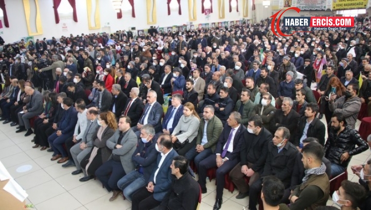 Binler HDP kongresinde: AKP ve küçük ortağının hikayesi bitti