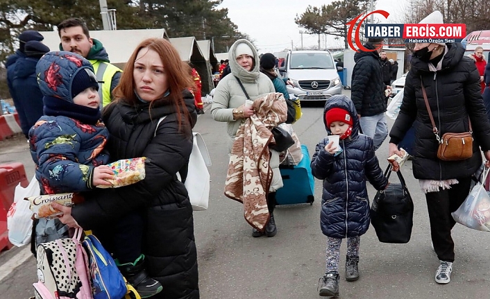 BM: Ukrayna'da 422 bin kişi komşu ülkelere kaçtı