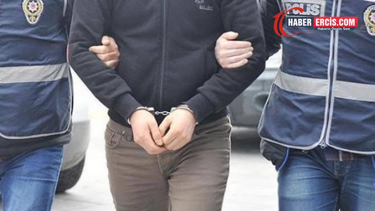 Polislere uyuşturucu kuryeliği yaptıran savcı tutuklandı