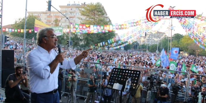 Sancar Diyarbakır’dan mesajı verdi: Bu iktidarı göndereceğiz